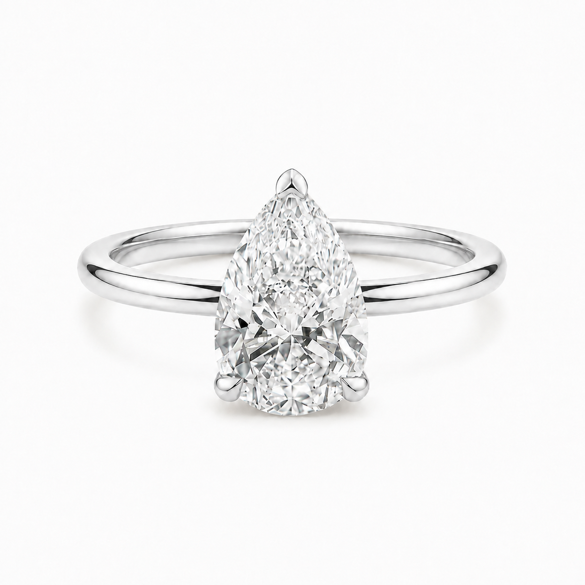 Diamante de laboratorio talla pera de 1.56 Ct con banda delgada pulida
